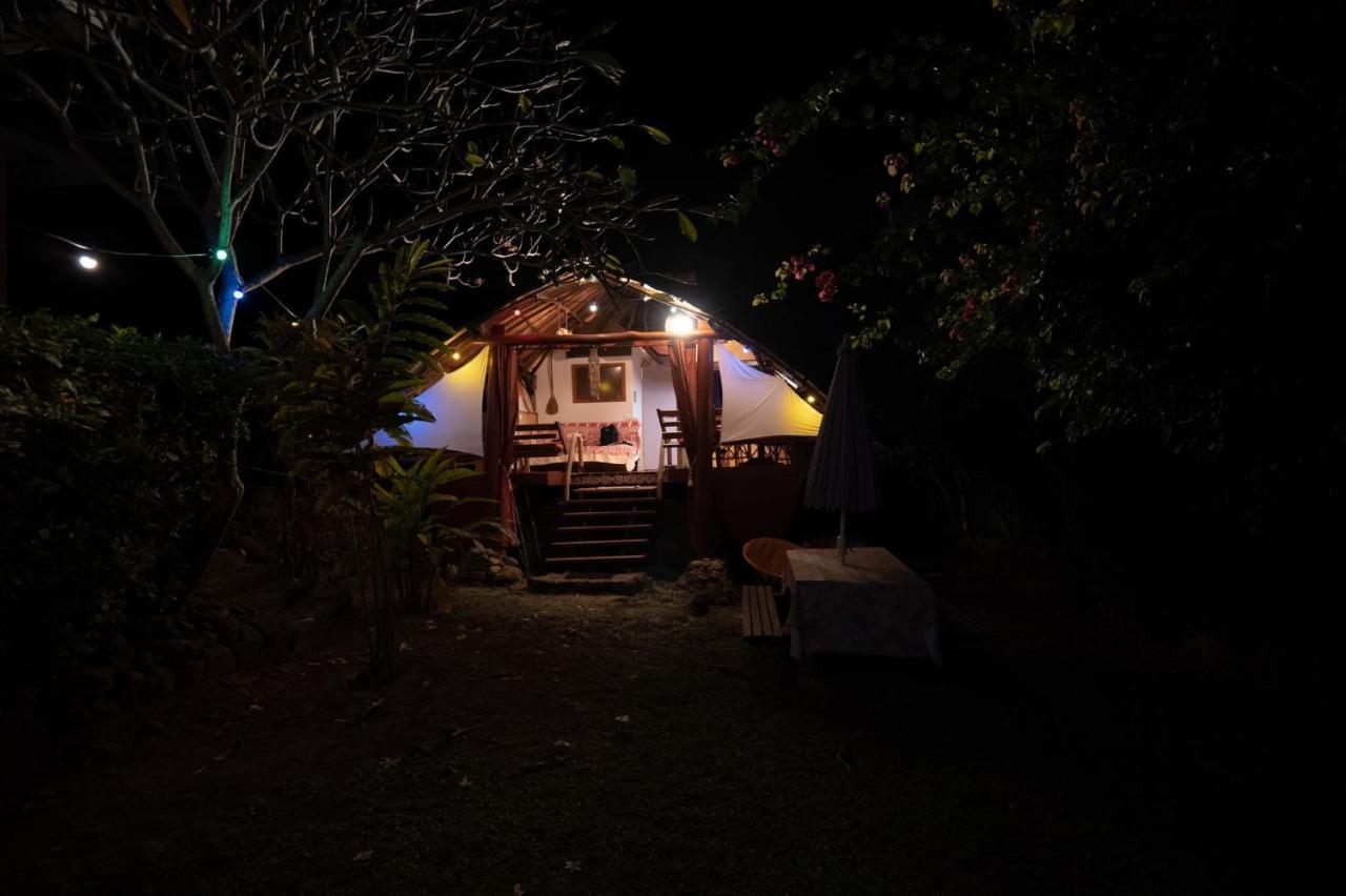 Location " La Pirogue " Maison D'Hotes A Moorea Haapiti Kültér fotó